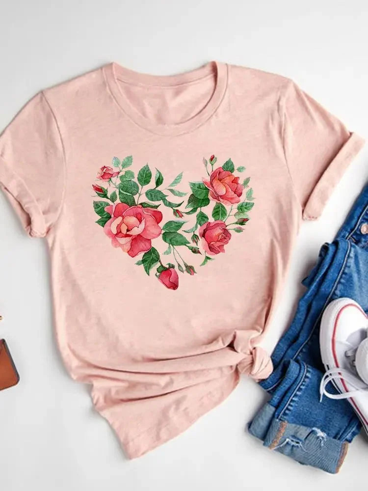 Camiseta feminina com estampa de coração e aquarela, camiseta de manga curta, roupas básicas, top de verão, roupas gráficas, moda graciosa